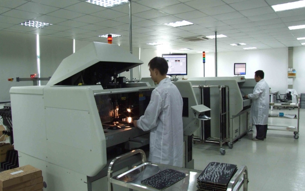 自動(dòng)插件機(jī)